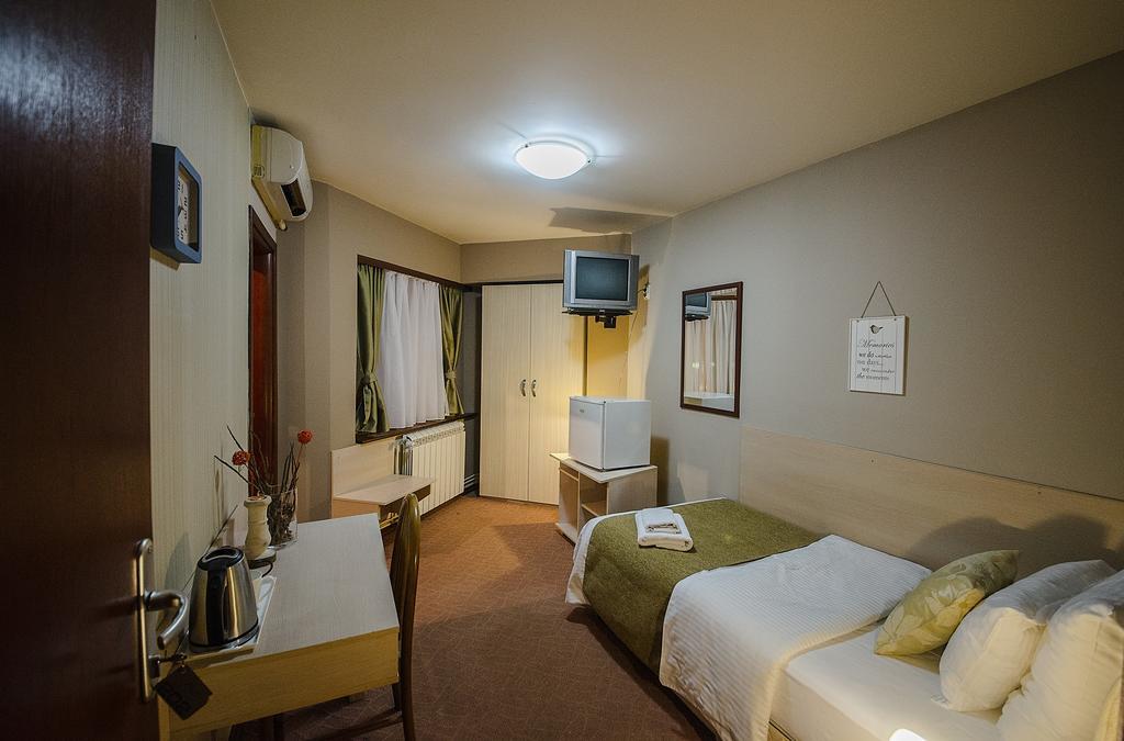 Hotel Bell Leskovac  Exterior foto
